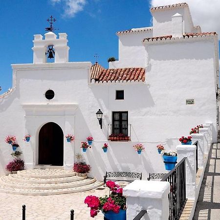 La Casa De La Iglesia Hotel Mijas Exterior photo